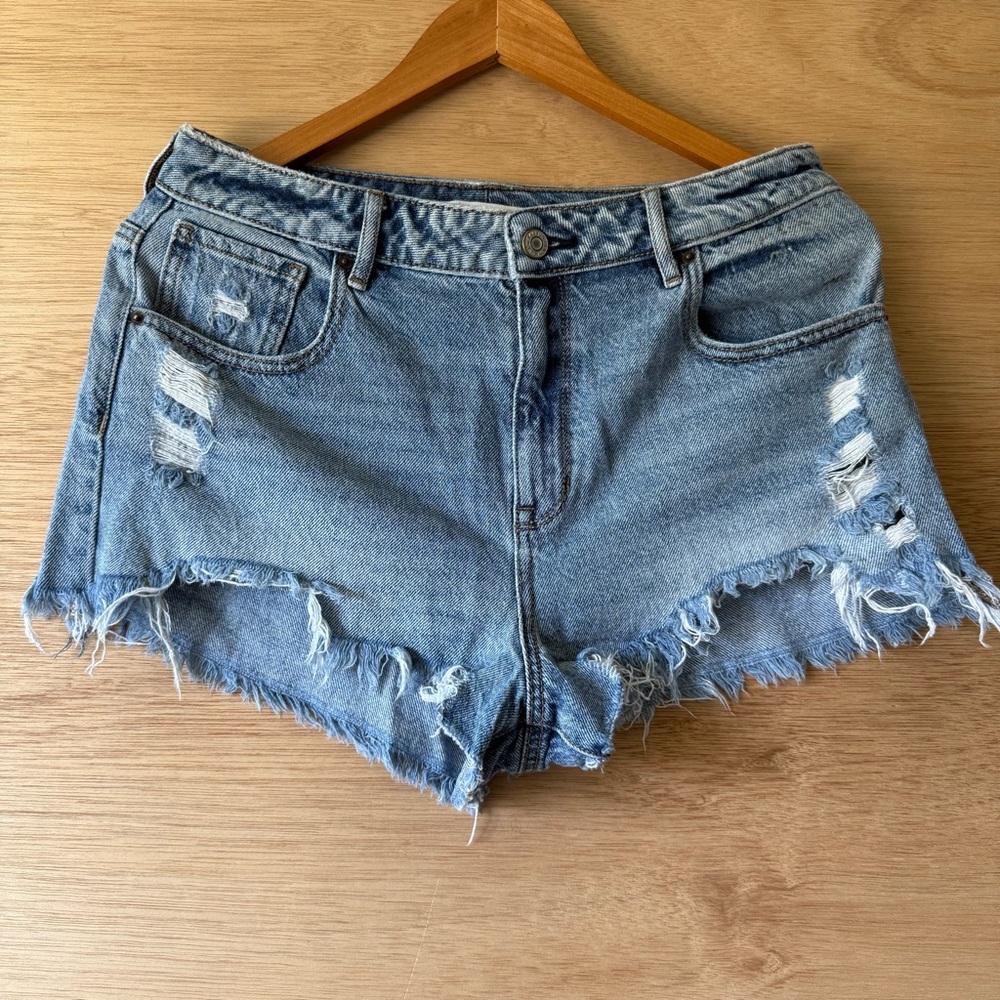 PacSun Blue Distressed Jean Shorts High-Rise‎ size 30